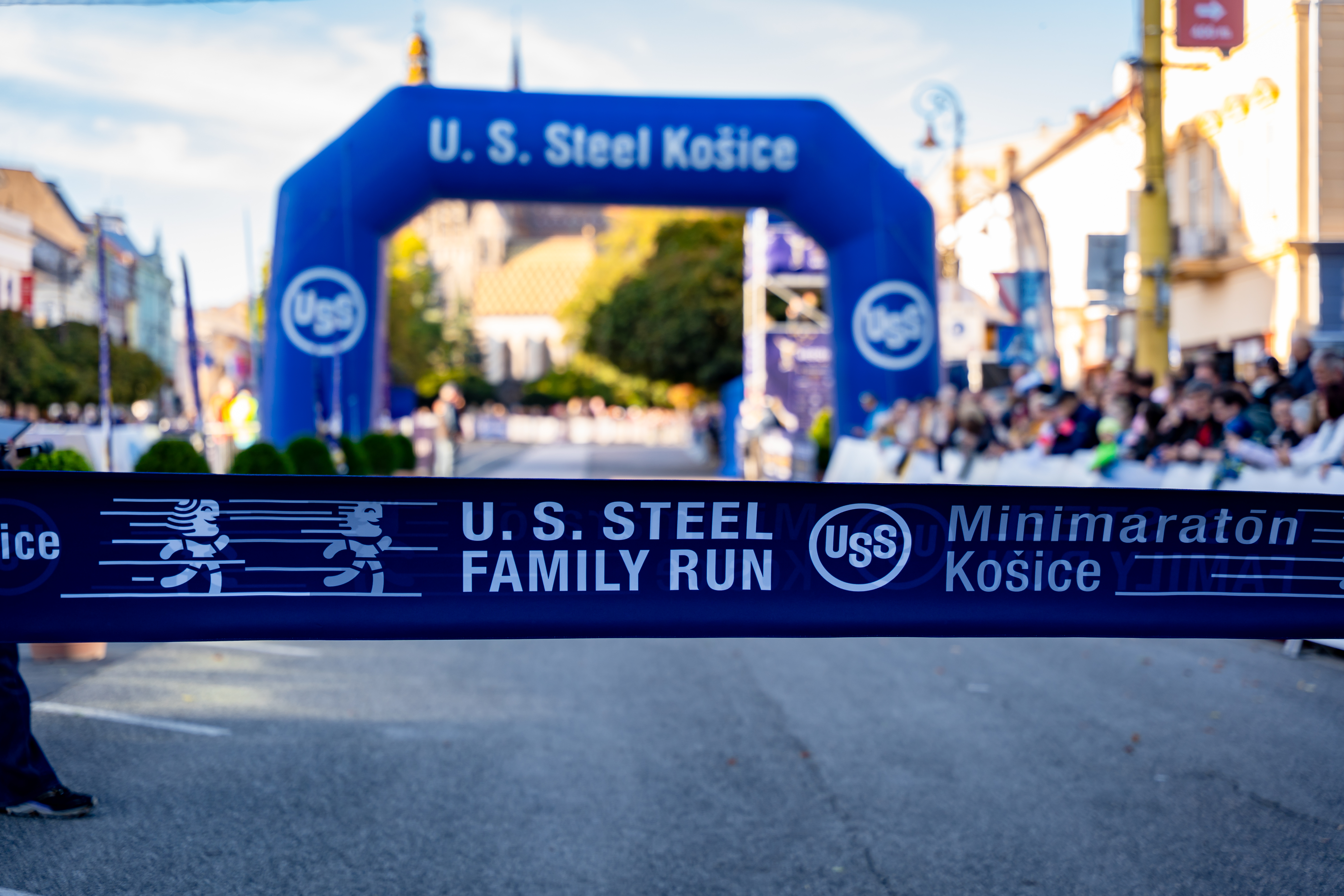 Start U. S. Steel Family Run  Minimaraton -48